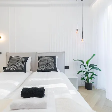 Lukier Muse- Centrum - Mikolowska - Free Garage - Self Check-in Apartament *