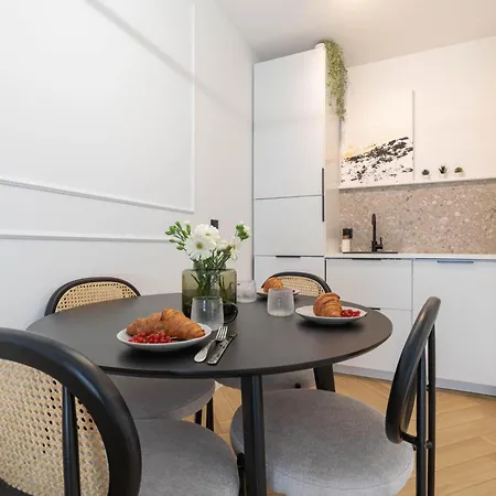 Διαμέρισμα Lukier Muse- Centrum - Mikolowska - Free Garage - Self Check-in *