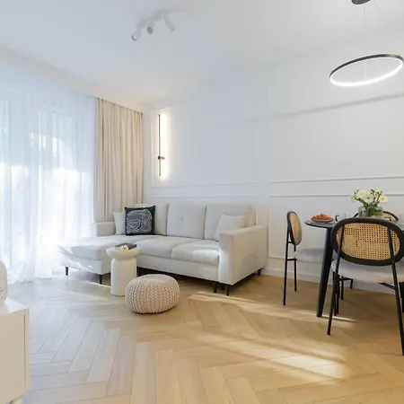 Apartmán Lukier Muse- Centrum - Mikolowska - Free Garage - Self Check-in