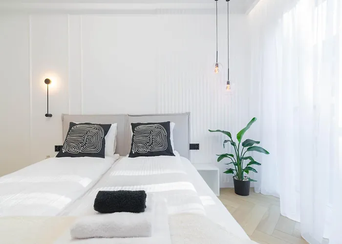 Lukier Muse- Centrum - Mikolowska - Free Garage - Self Check-in アパート *