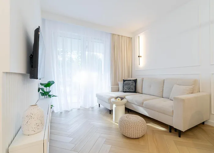 Apartmán Lukier Muse- Centrum - Mikolowska - Free Garage - Self Check-in *